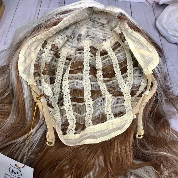 Honey & Light Blonde Mixed Gradient 14” Wavy Bob Synthetic Wig - Heat Resistant - Picture 8 of 16